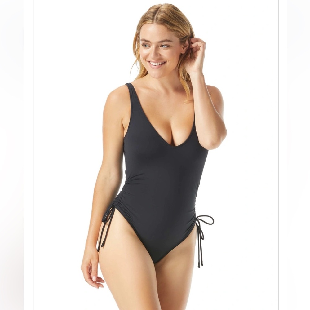 NWT: CONTOUR BY COCO REEF Black One Piece Built in Bra Side Drawstring 14/38C